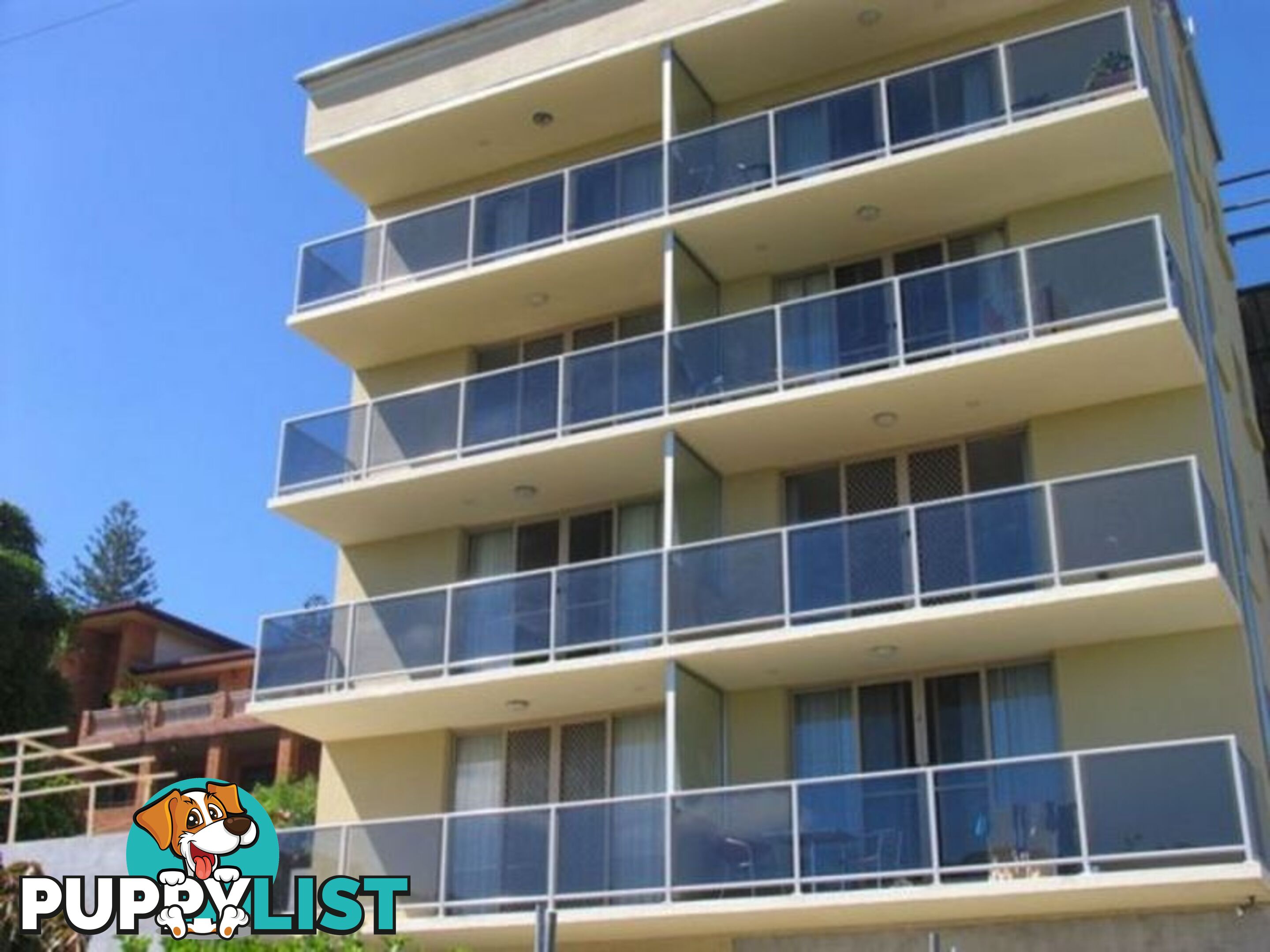 Yamba Towers 2/8-10 High Street YAMBA NSW 2464