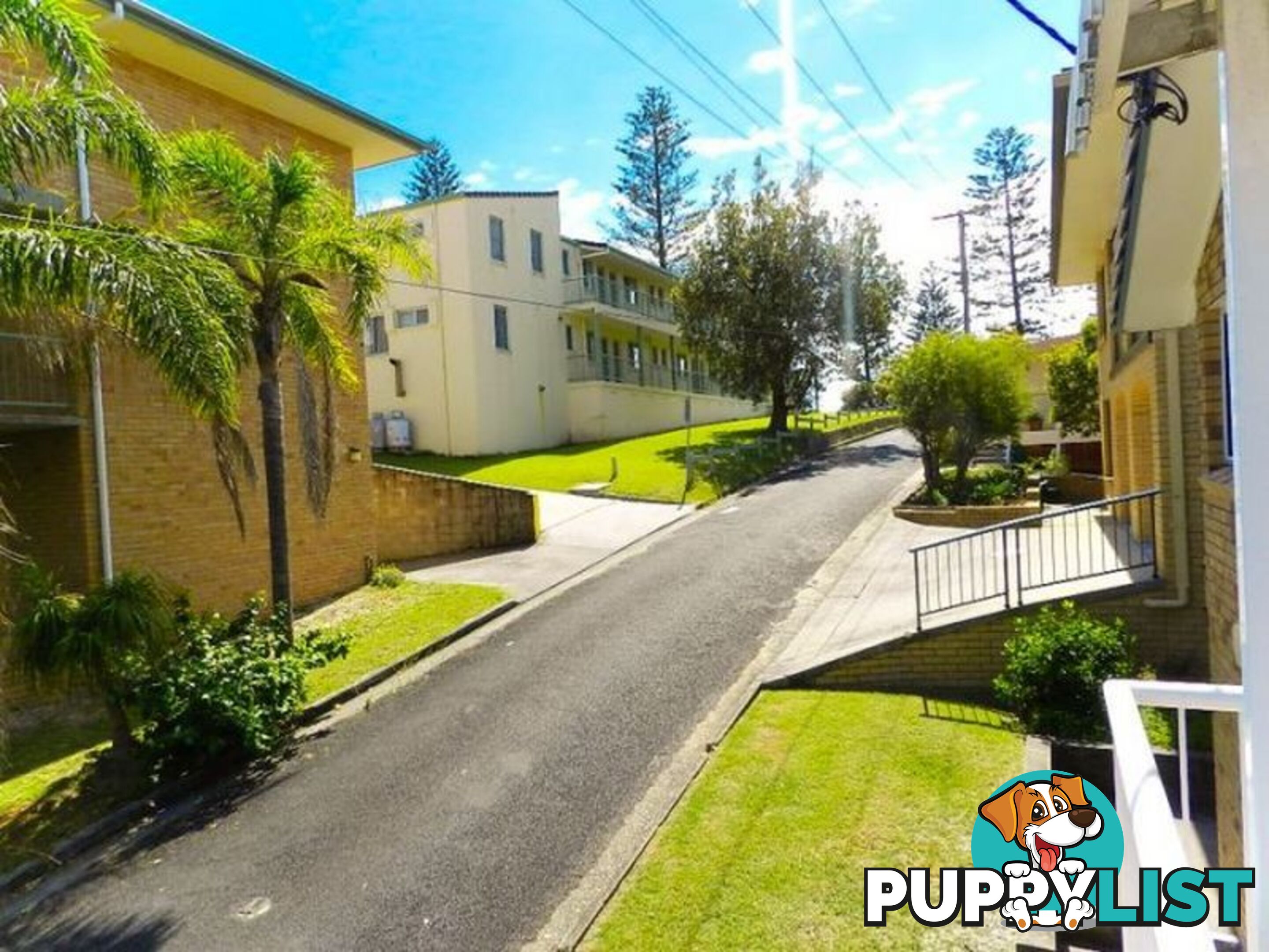 Unit 1/6 Convent Lane YAMBA NSW 2464