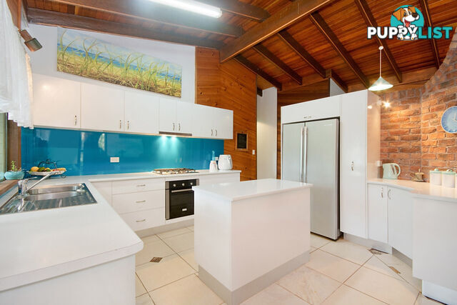 14 The Peninsula YAMBA NSW 2464