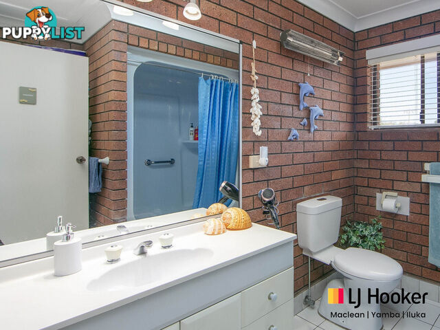 51 Shores Drive YAMBA NSW 2464