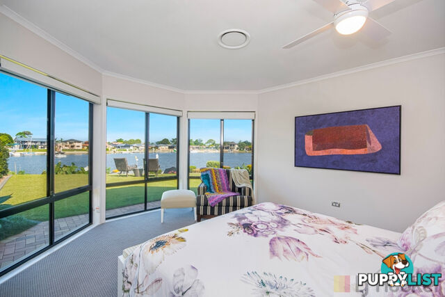 14 Edgewater Close YAMBA NSW 2464