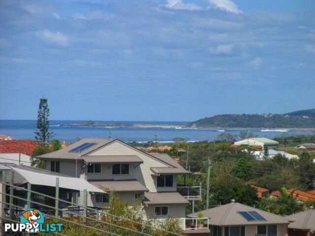 Beaches 1/7 Convent Lane YAMBA NSW 2464