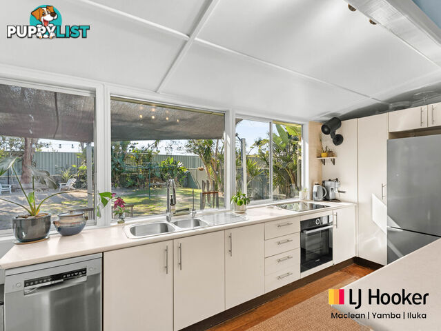 111 Yamba Road YAMBA NSW 2464