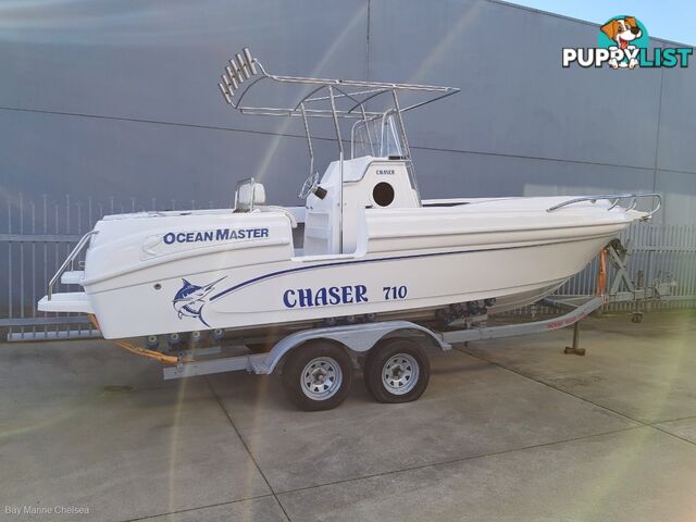 OCEAN MASTER CHASE 710 CENTRE CONSOLE