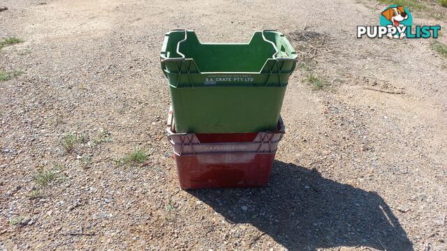 Plastic Stackable Crates