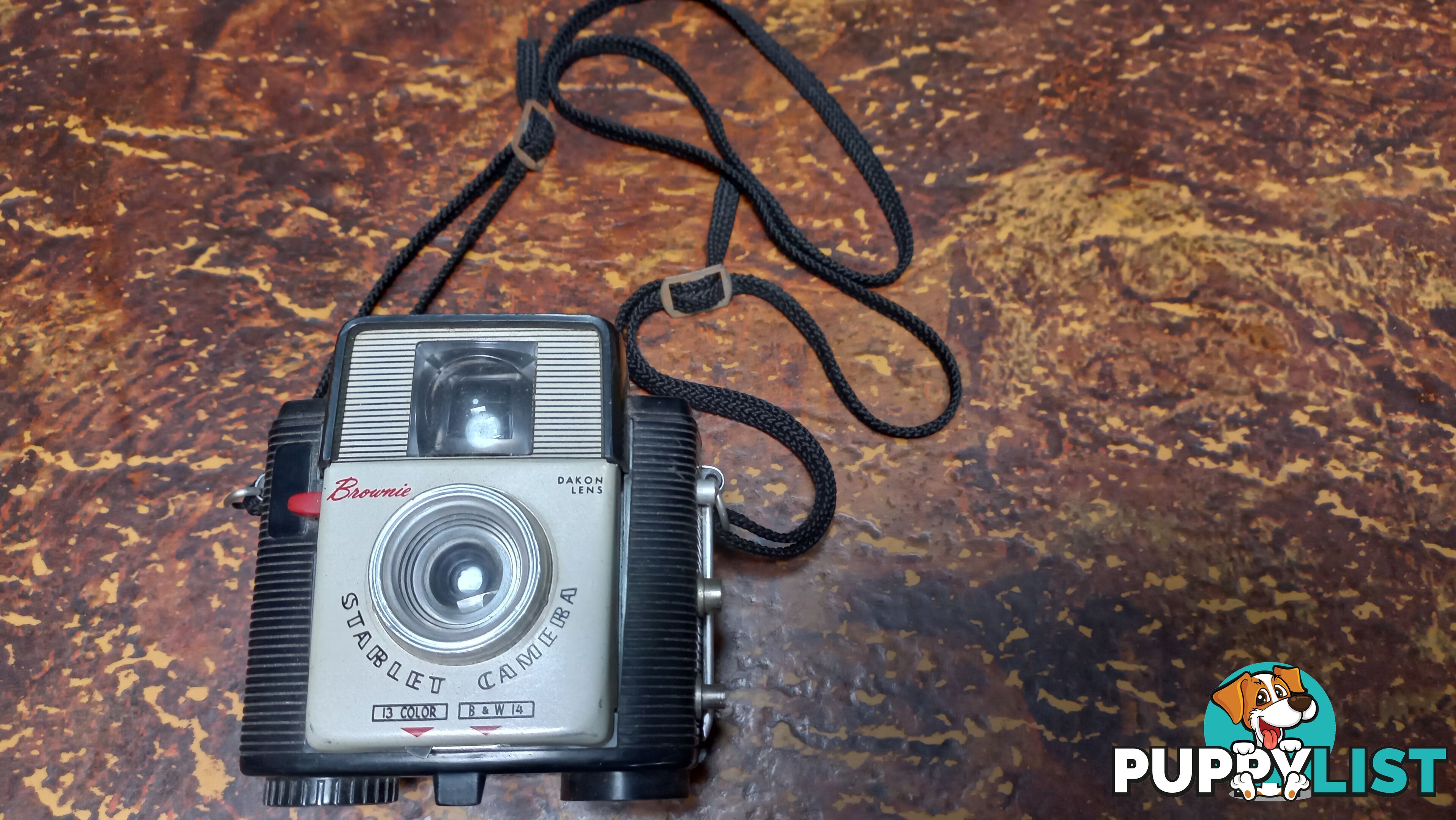 Retro Brownie Starlet Camera with Flash