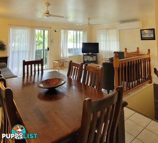 36 26 Bourke BLACKS BEACH QLD 4740