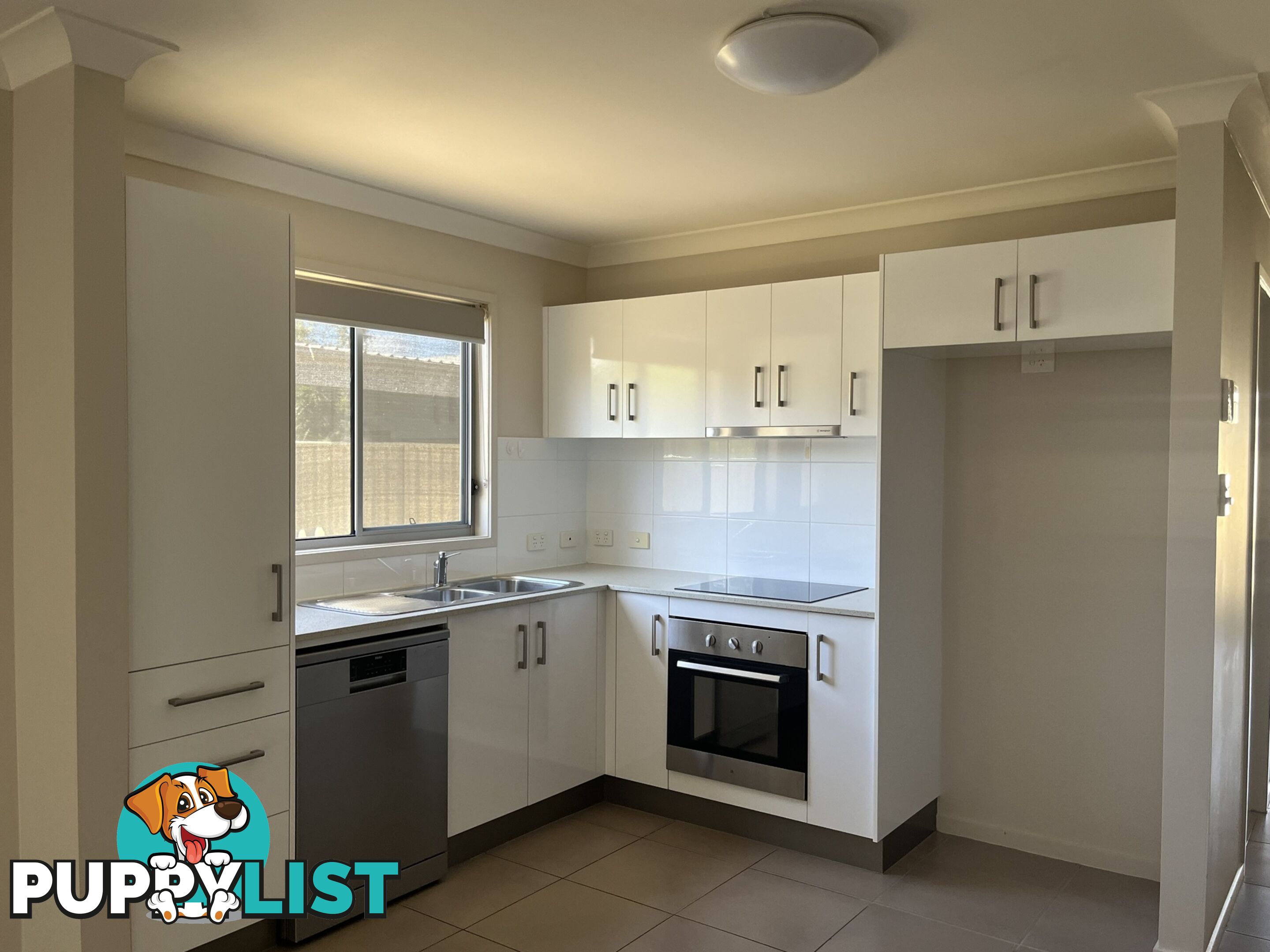 73 Centenary Dr Nth MIDDLEMOUNT QLD 4746