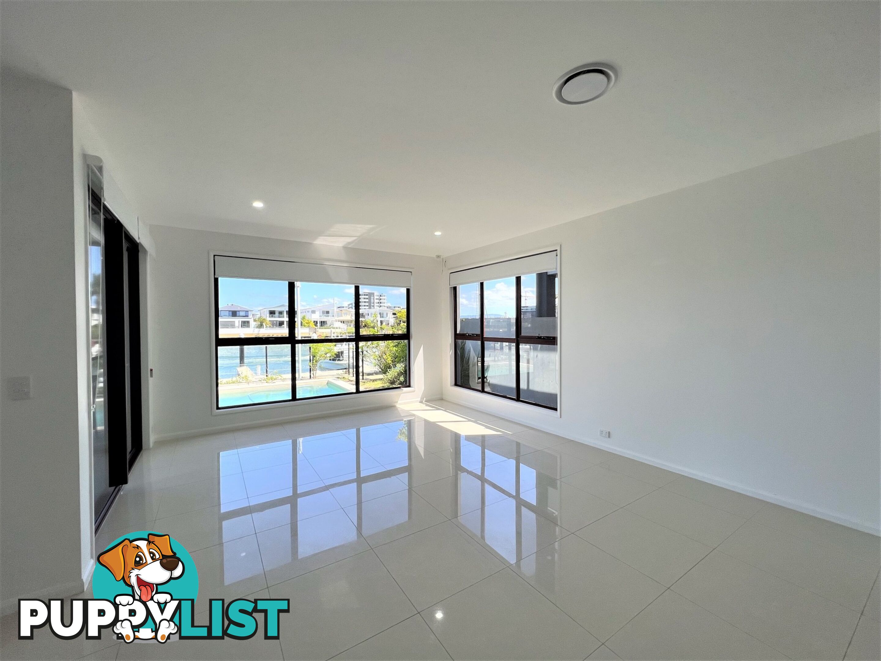 7 Park Cove Boulevard HOPE ISLAND QLD 4212