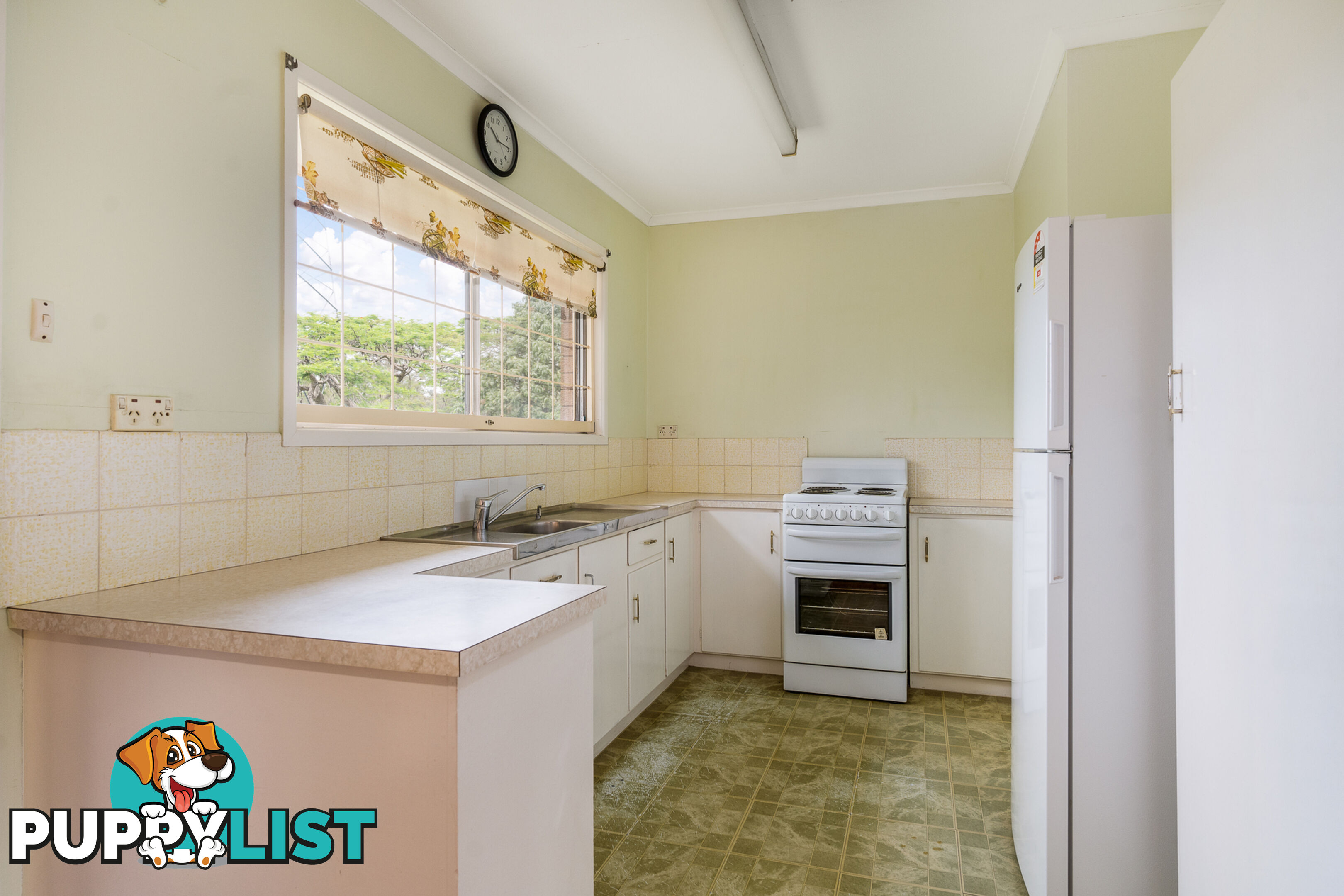 76 O'Connor Street OXLEY QLD 4075