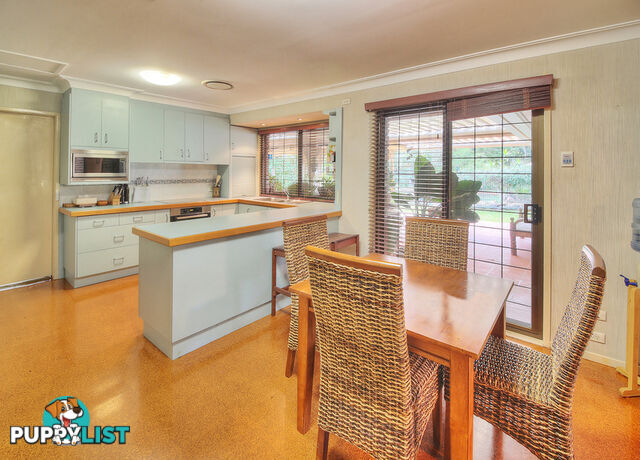 230 Bleasby Road EIGHT MILE PLAINS QLD 4113