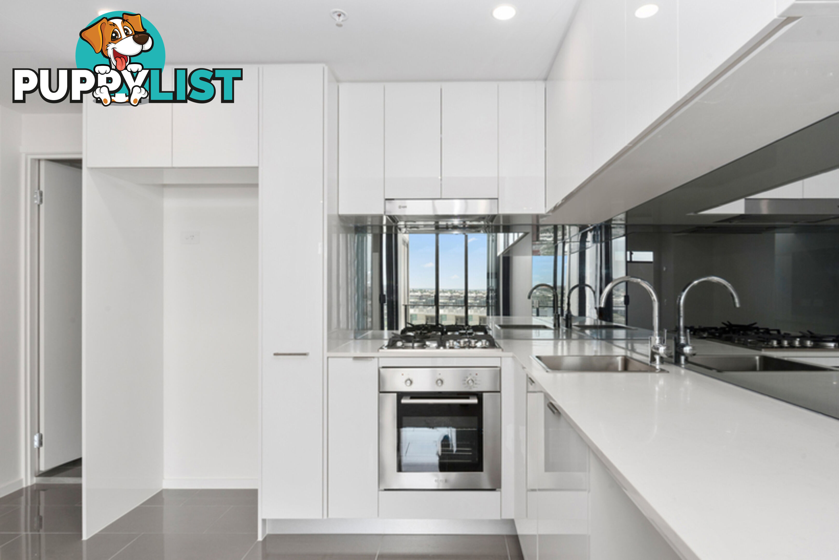 IVY 1205 22 Merivale Street SOUTH BRISBANE QLD 4101
