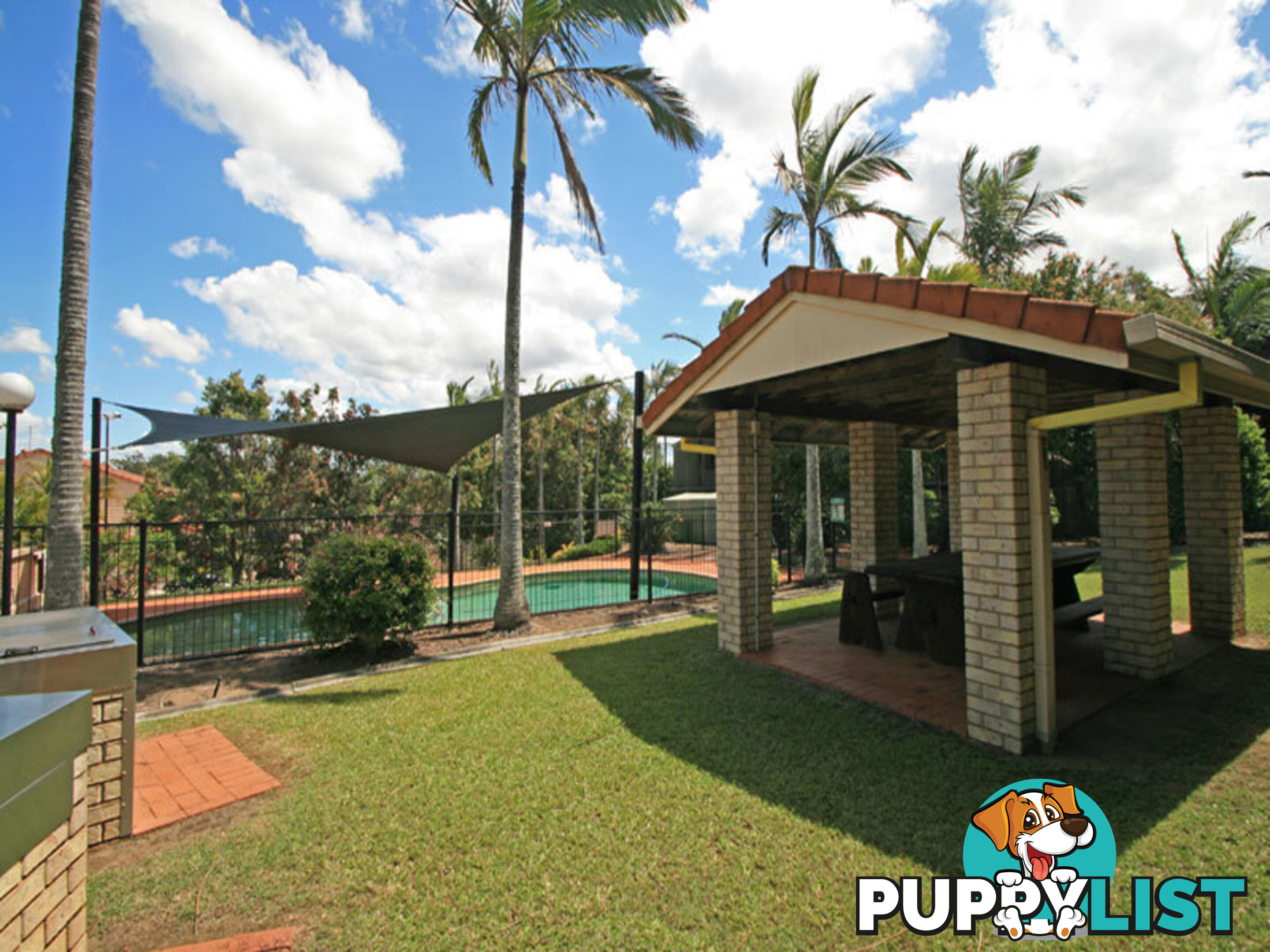 05 110-114 Road HILLCREST QLD 4118