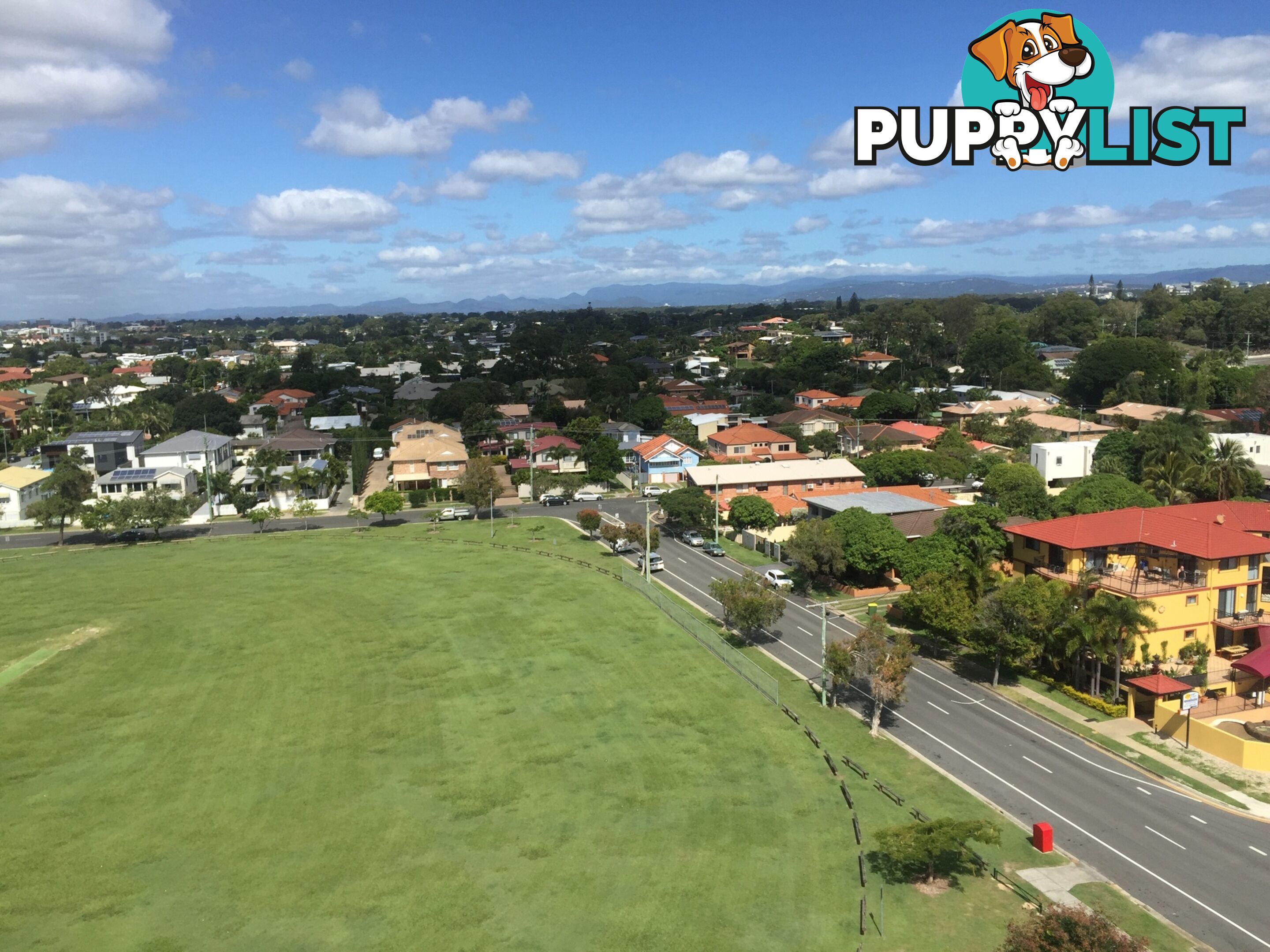 17 BATH STREET LABRADOR LABRADOR QLD 4215