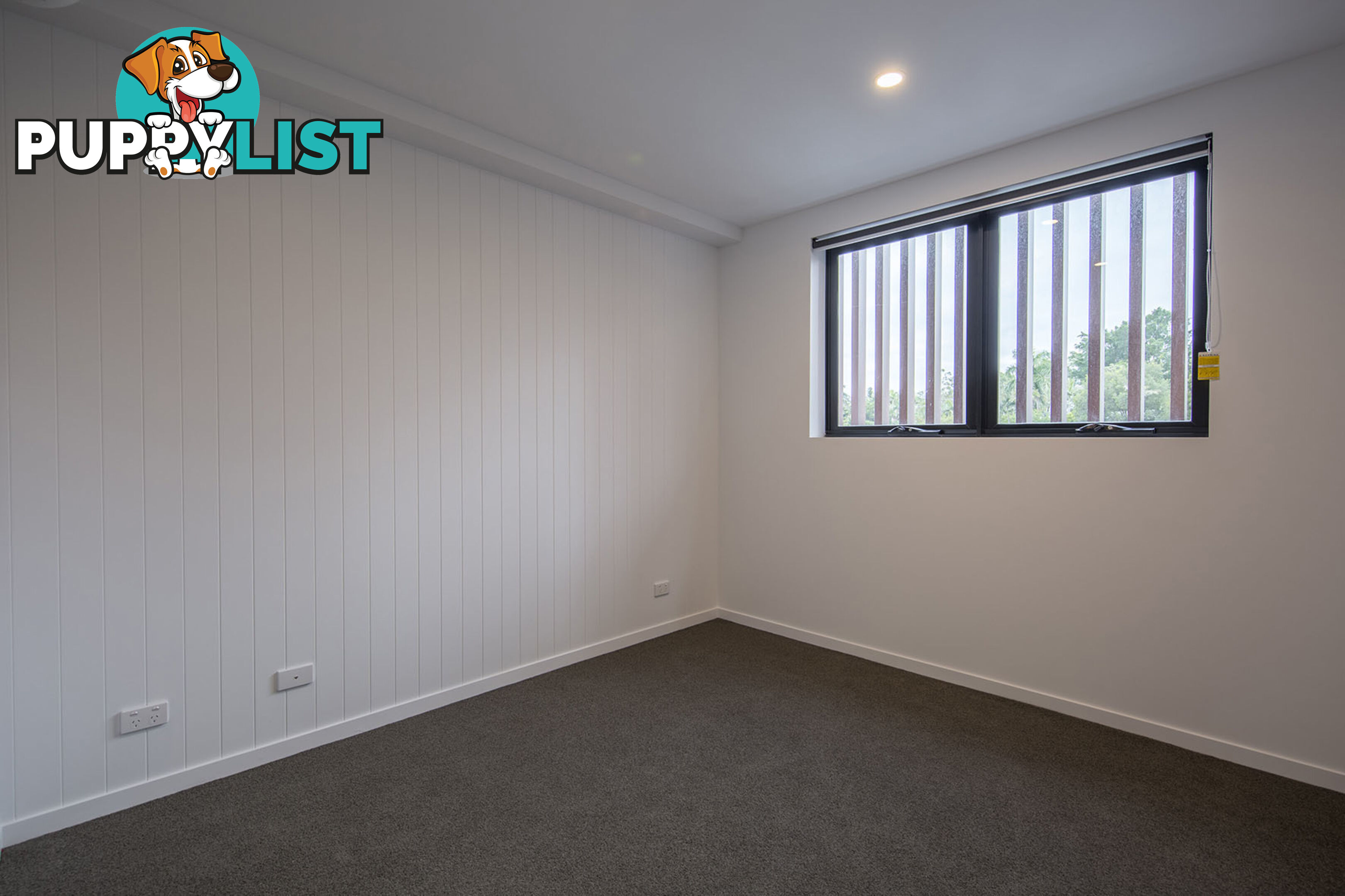 1 Hart Street ASHMORE QLD 4214