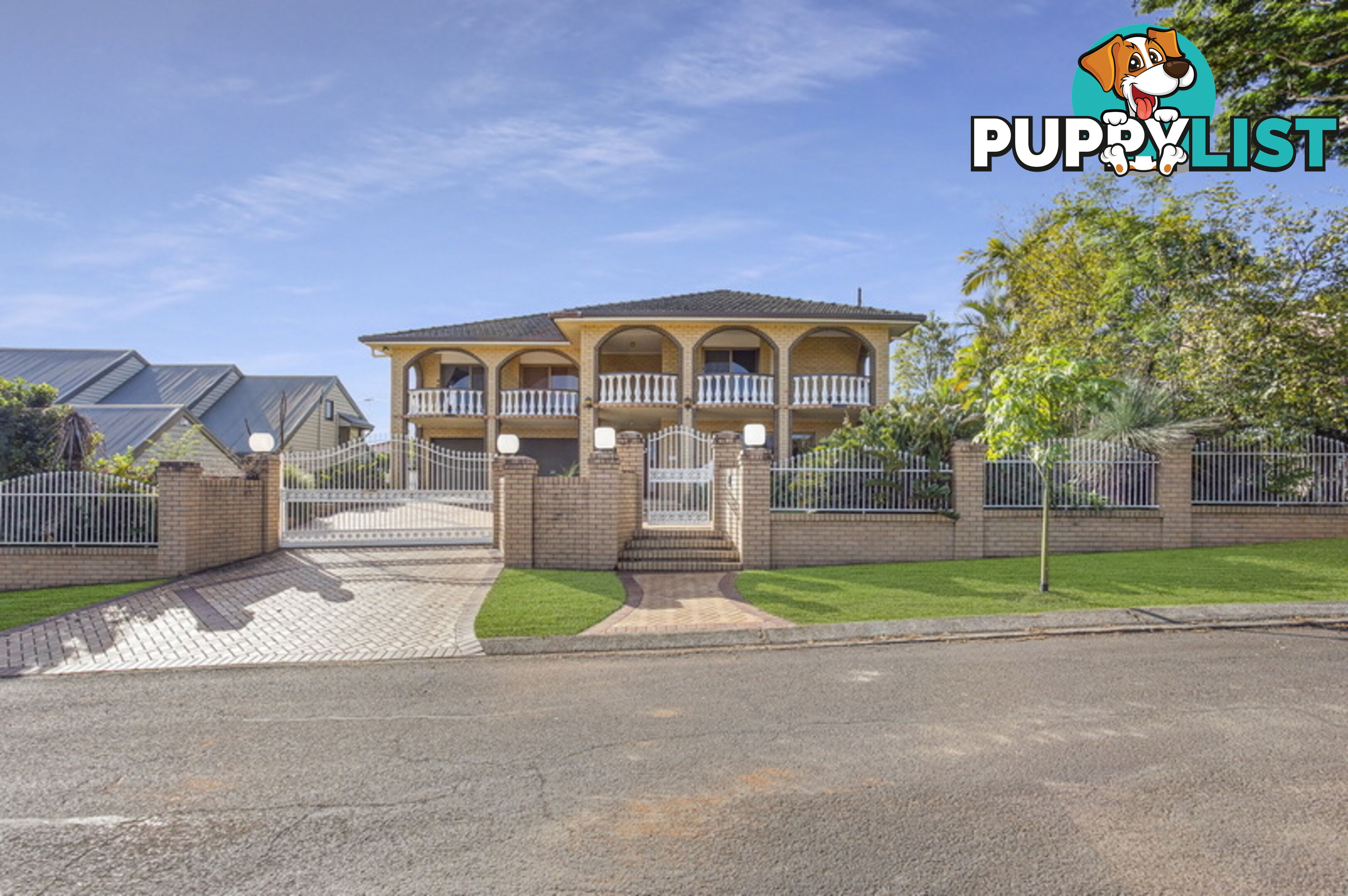 12 Belfairs Street ROBERTSON QLD 4109