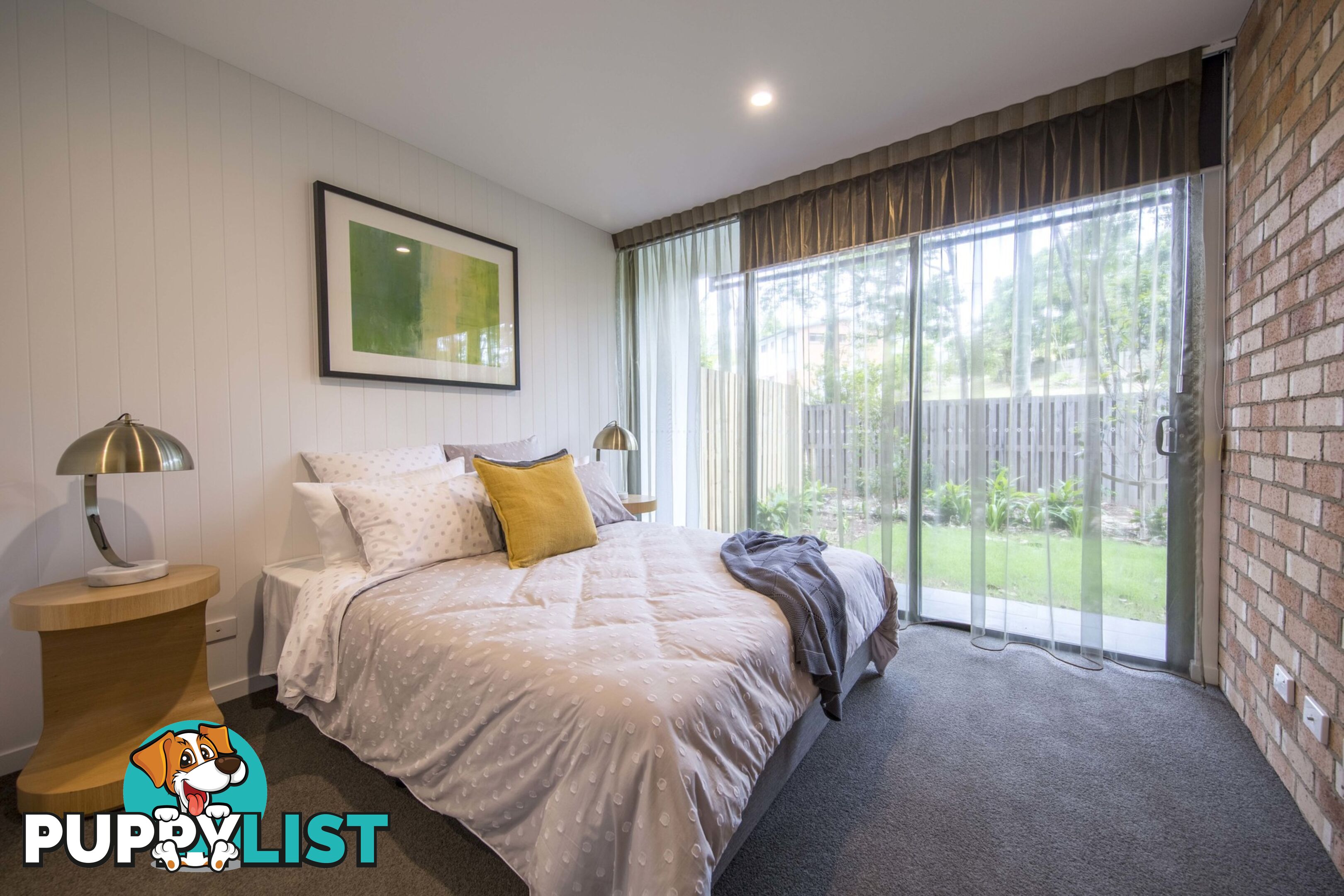 1 Hart Street ASHMORE QLD 4214