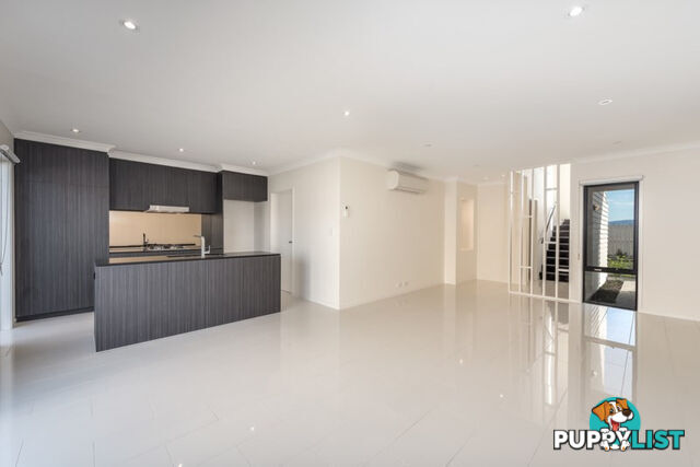 1 Ancora Cresent Ancora Crescent HOPE ISLAND QLD 4212