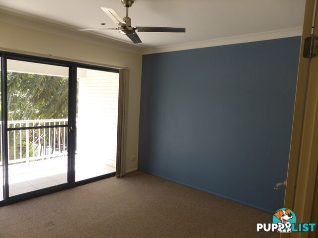 6 170 Whiting Street LABRADOR QLD 4215