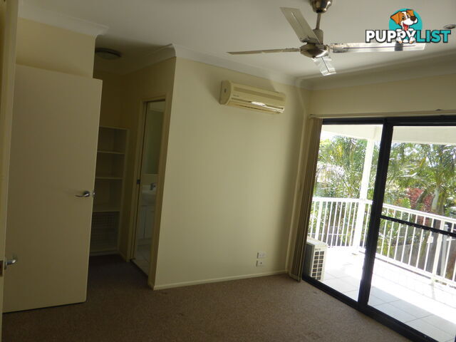 6 170 Whiting Street LABRADOR QLD 4215