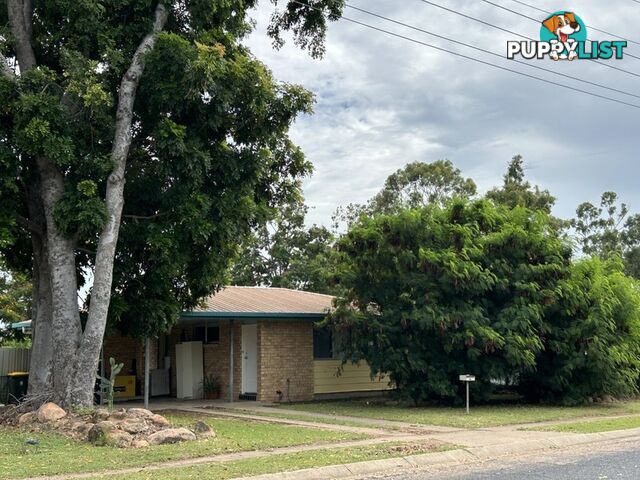 10 Centenary Dr Sth MIDDLEMOUNT QLD 4746