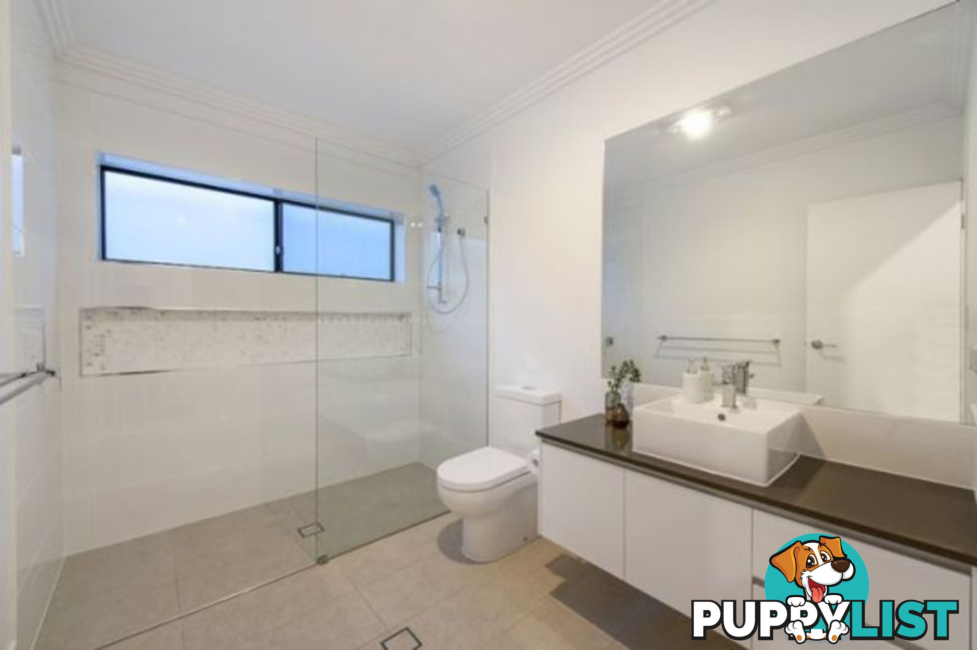 1 2 St Pauls Place ISLE OF CAPRI QLD 4217