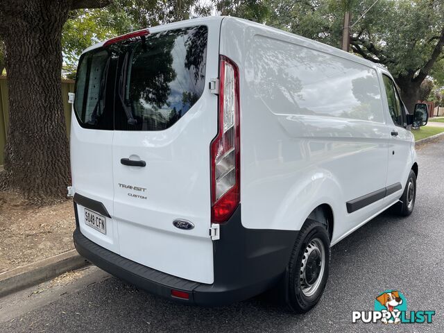  2014 Ford Transit Custom 290S VN SWB Manual 2.2 Tdi