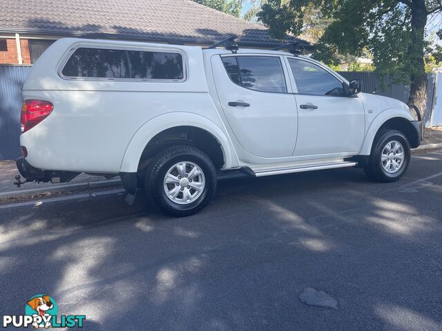 2013 MN Triton GLX, Manual, 2.5 Tdi, dual cab 4x4