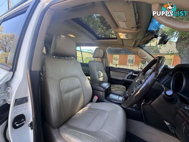 2009 Toyota Landcruiser VDJ200R SAHARA (4x4) Wagon Automatic