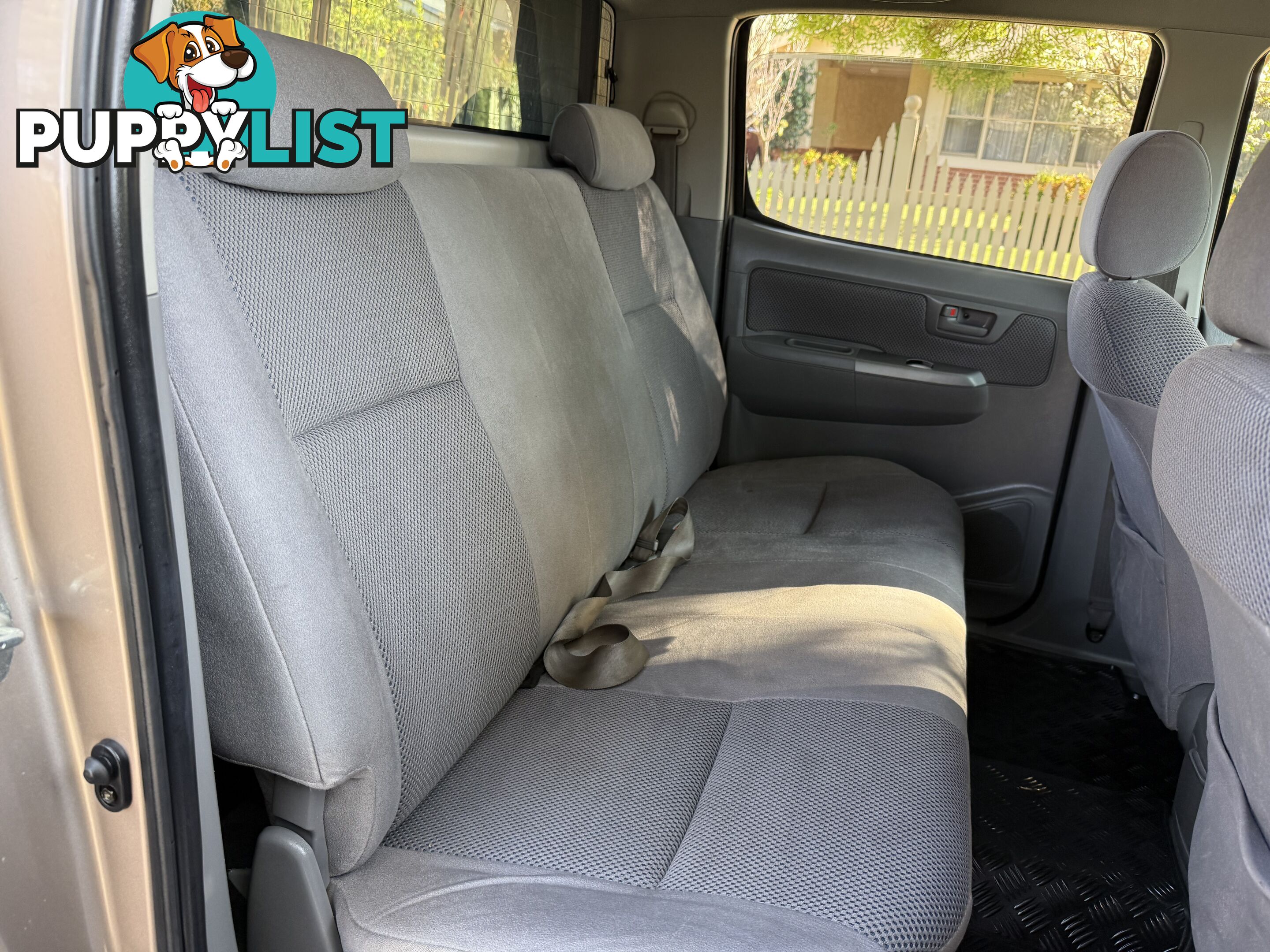 2005 Toyota Hilux GGN25R SR5  PETROL (4x4) Ute Manual