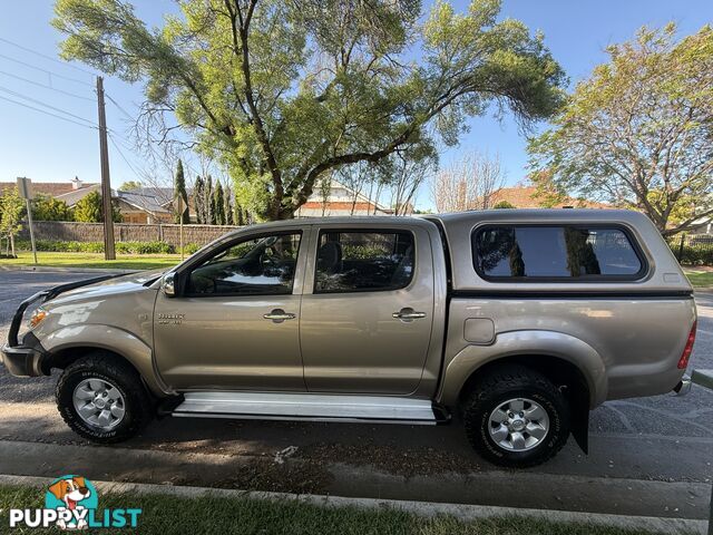 2005 Toyota Hilux GGN25R SR5  PETROL (4x4) Ute Manual