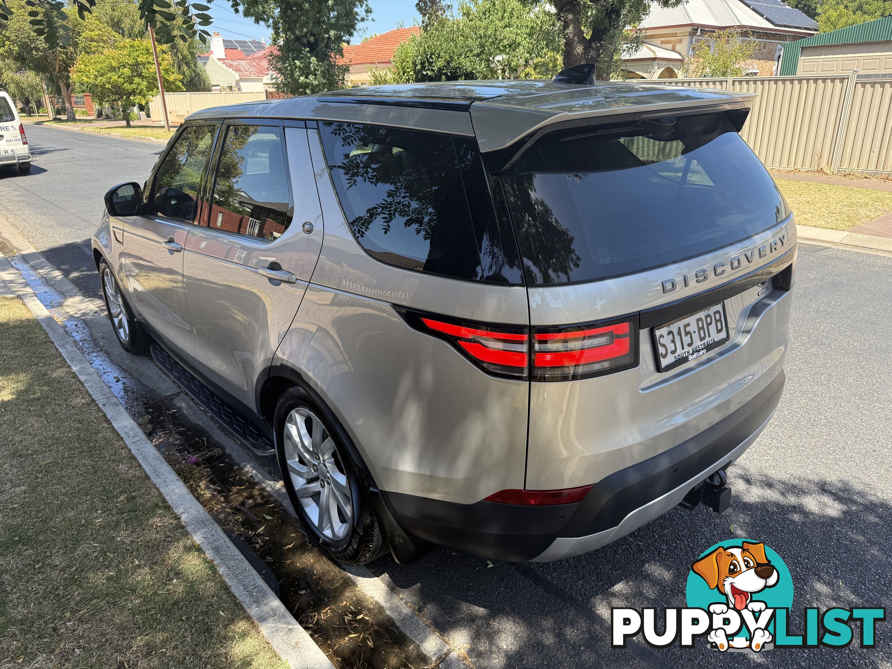 2017 Land Rover Discovery MY18 TD6 HSE (190kW) Wagon Automatic