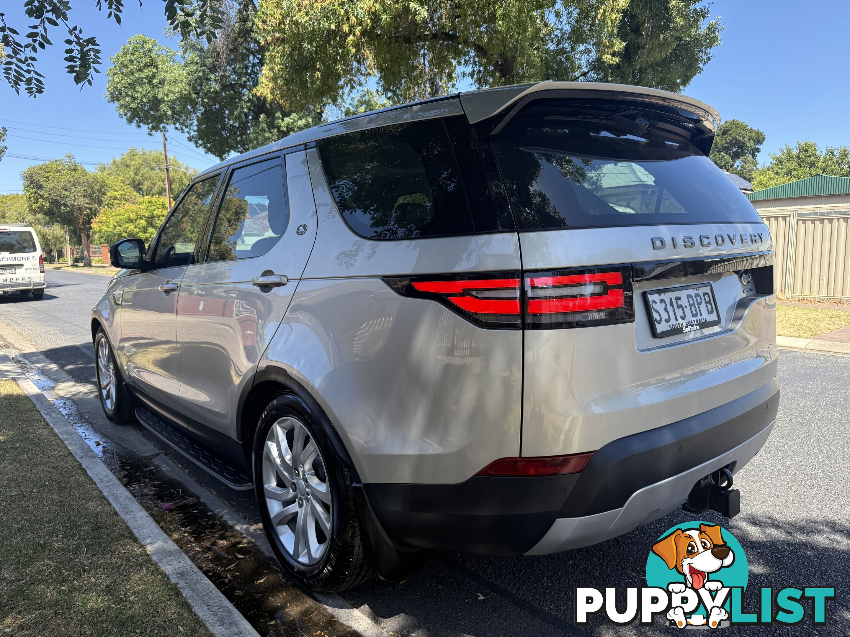 2017 Land Rover Discovery MY18 TD6 HSE (190kW) Wagon Automatic