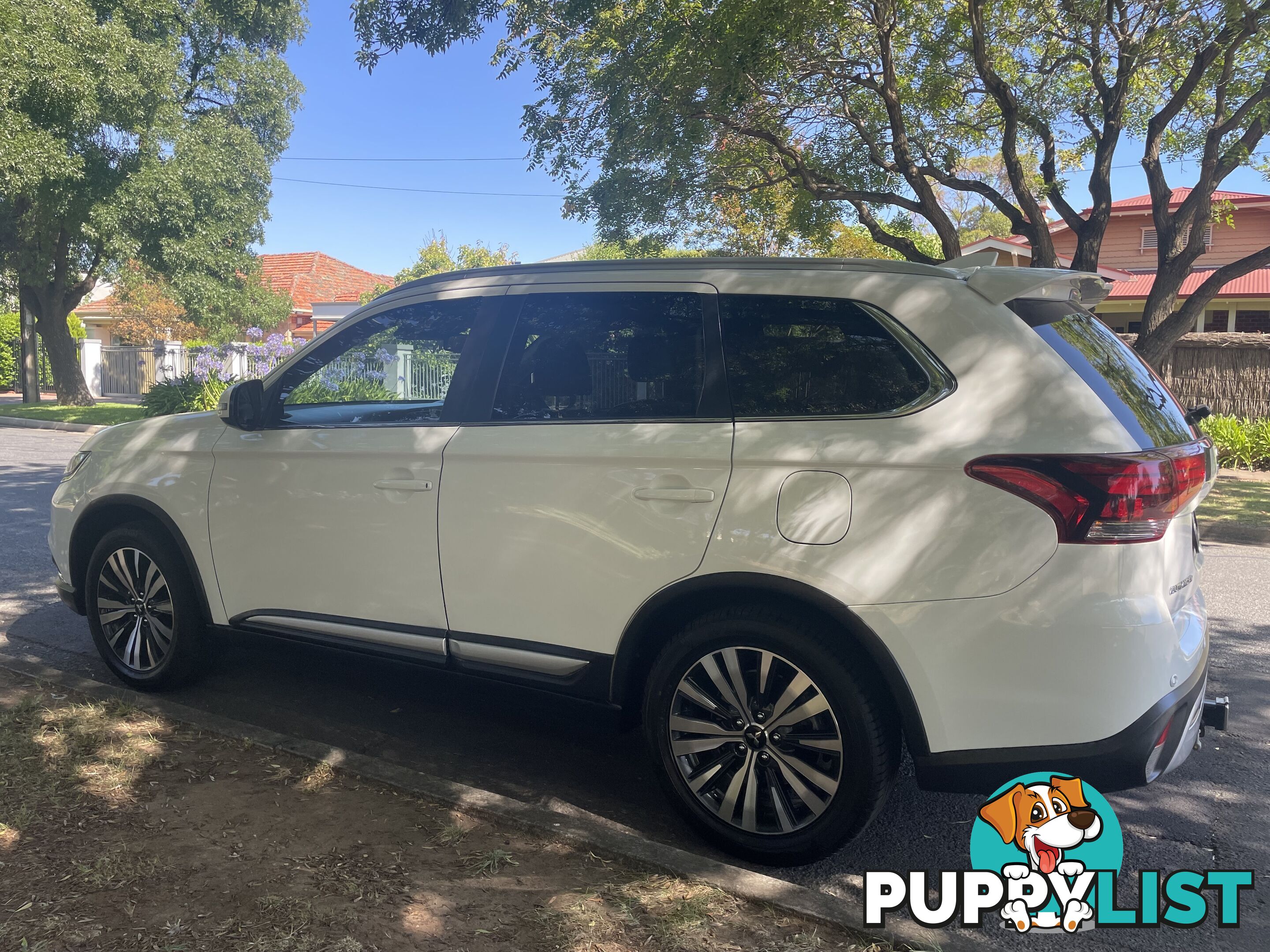 2019 Mitsubishi Outlander SUV Automatic, 7 Seats