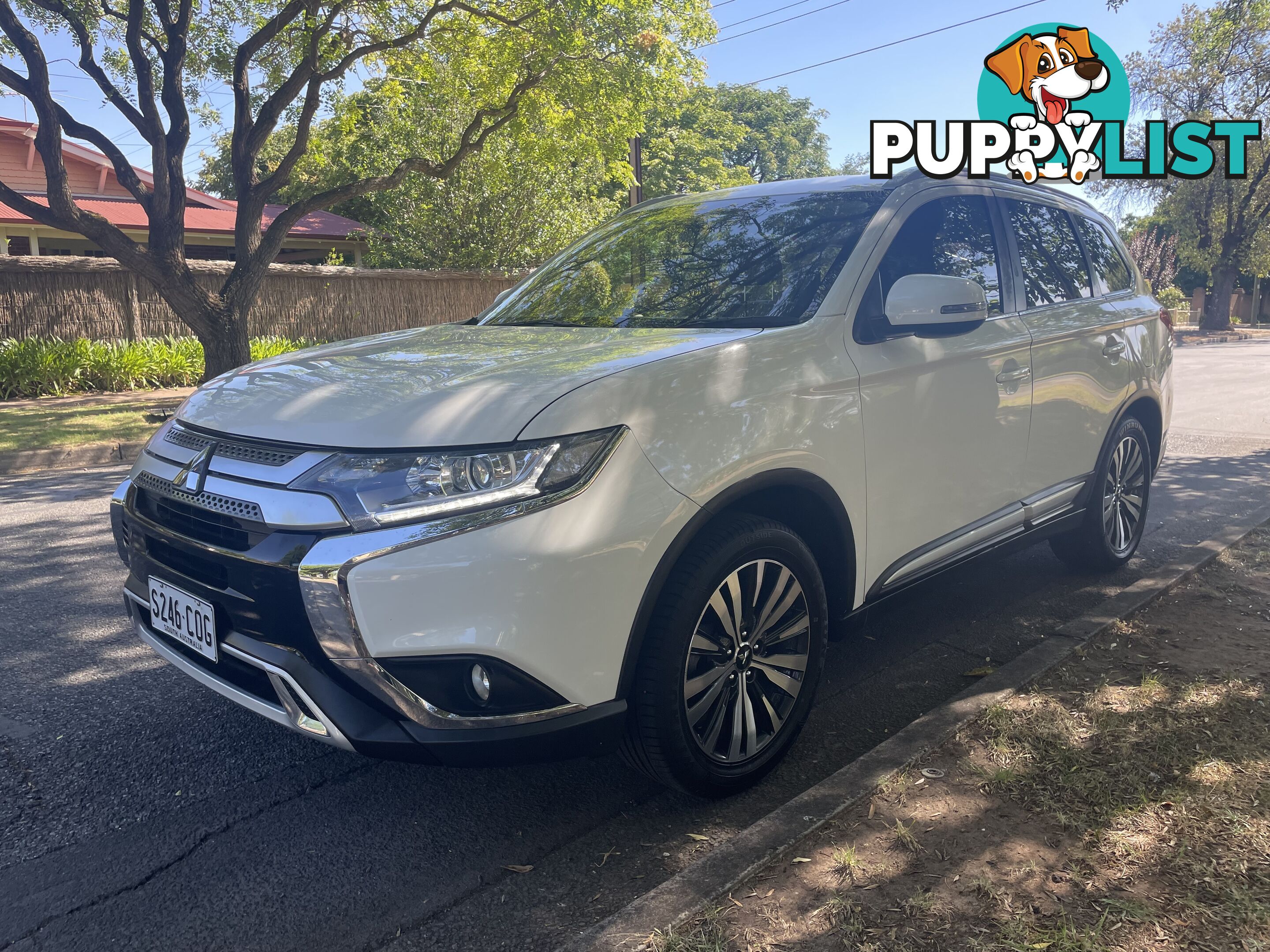 2019 Mitsubishi Outlander SUV Automatic, 7 Seats