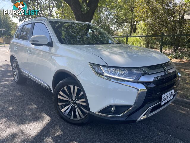 2019 Mitsubishi Outlander SUV Automatic, 7 Seats