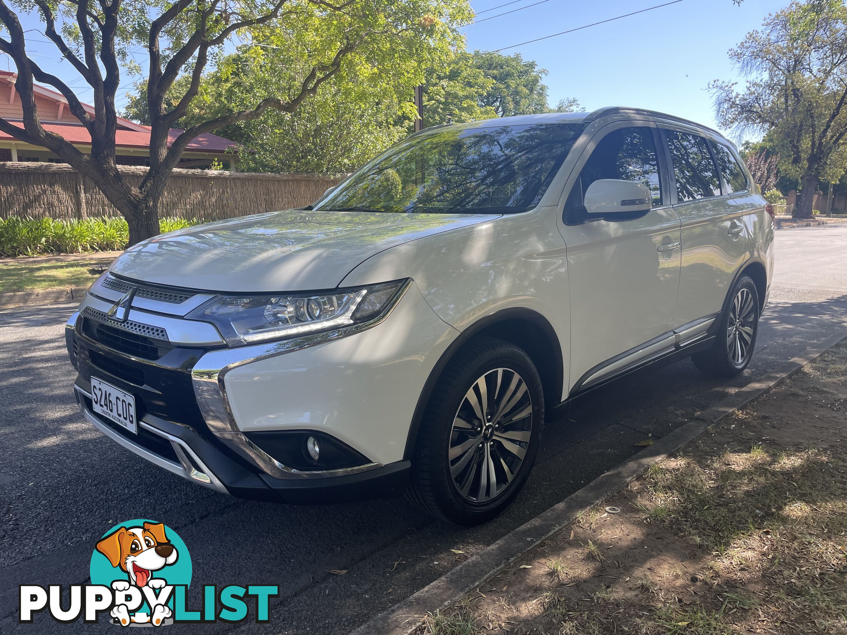 2019 Mitsubishi Outlander SUV Automatic, 7 Seats