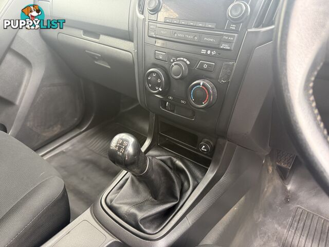 2015 Isuzu D-MAX TF MY15 SX (4x2) Ute Manual