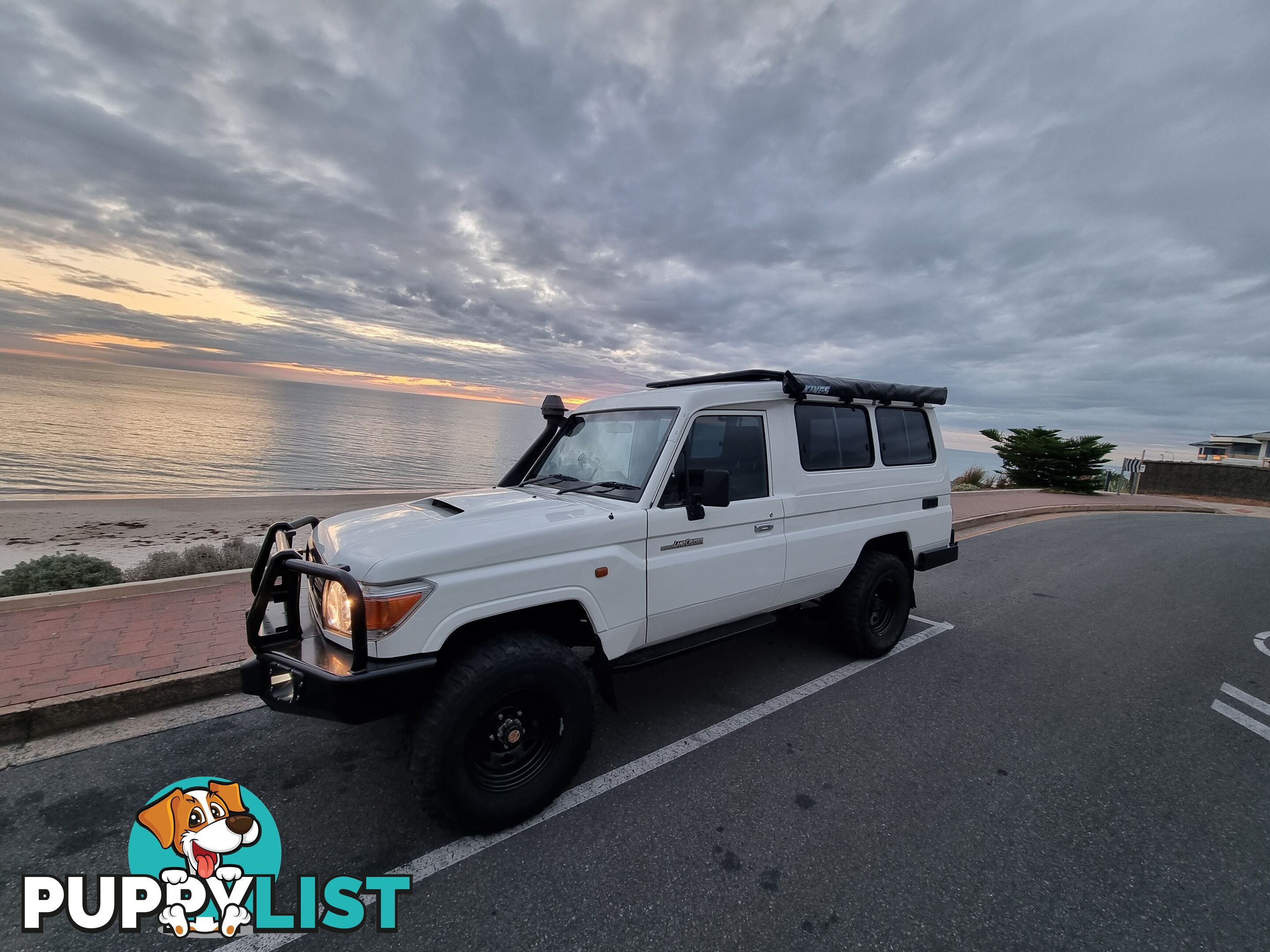 2014 Toyota Landcruiser Wagon Manual