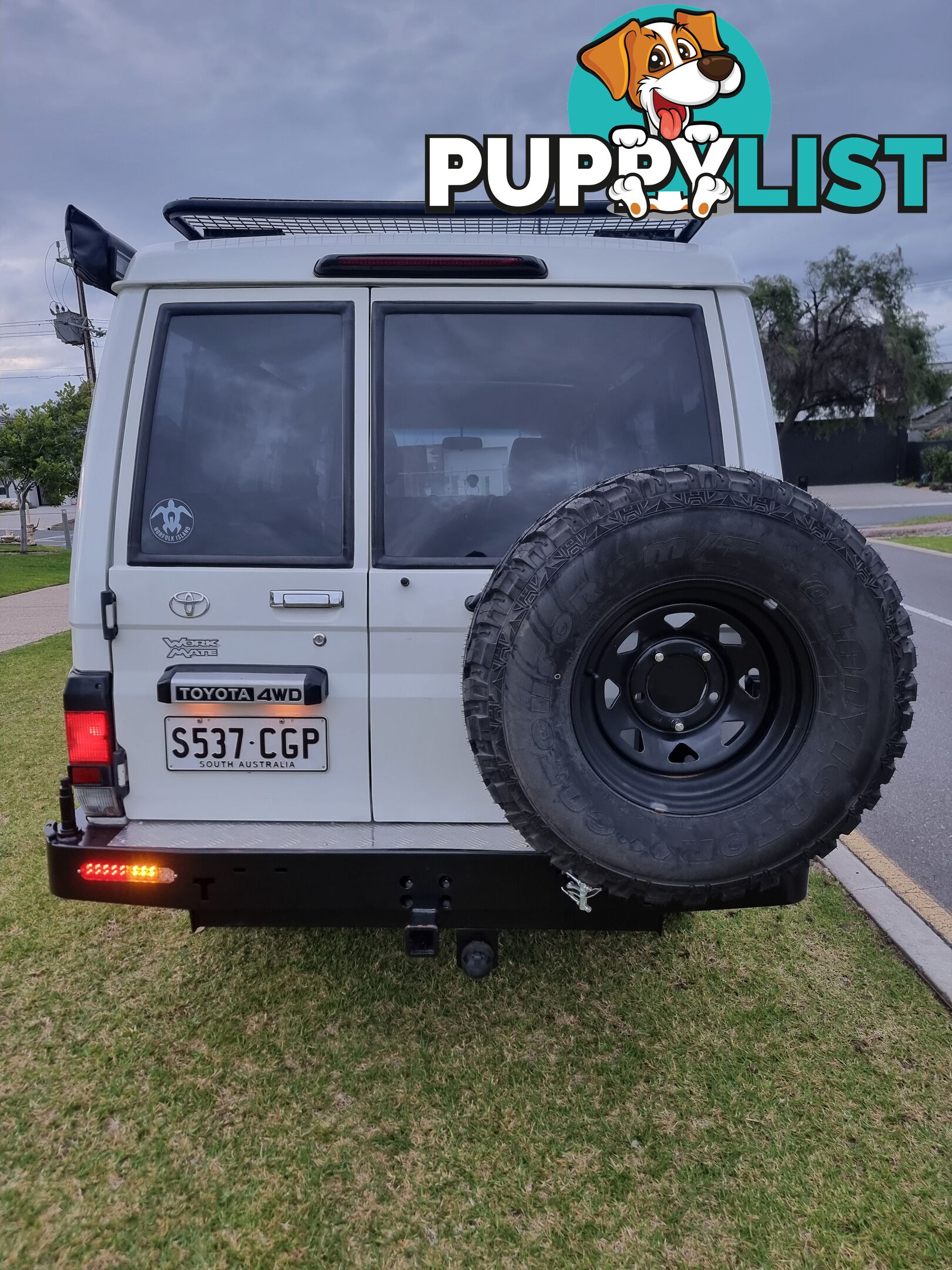 2014 Toyota Landcruiser Wagon Manual