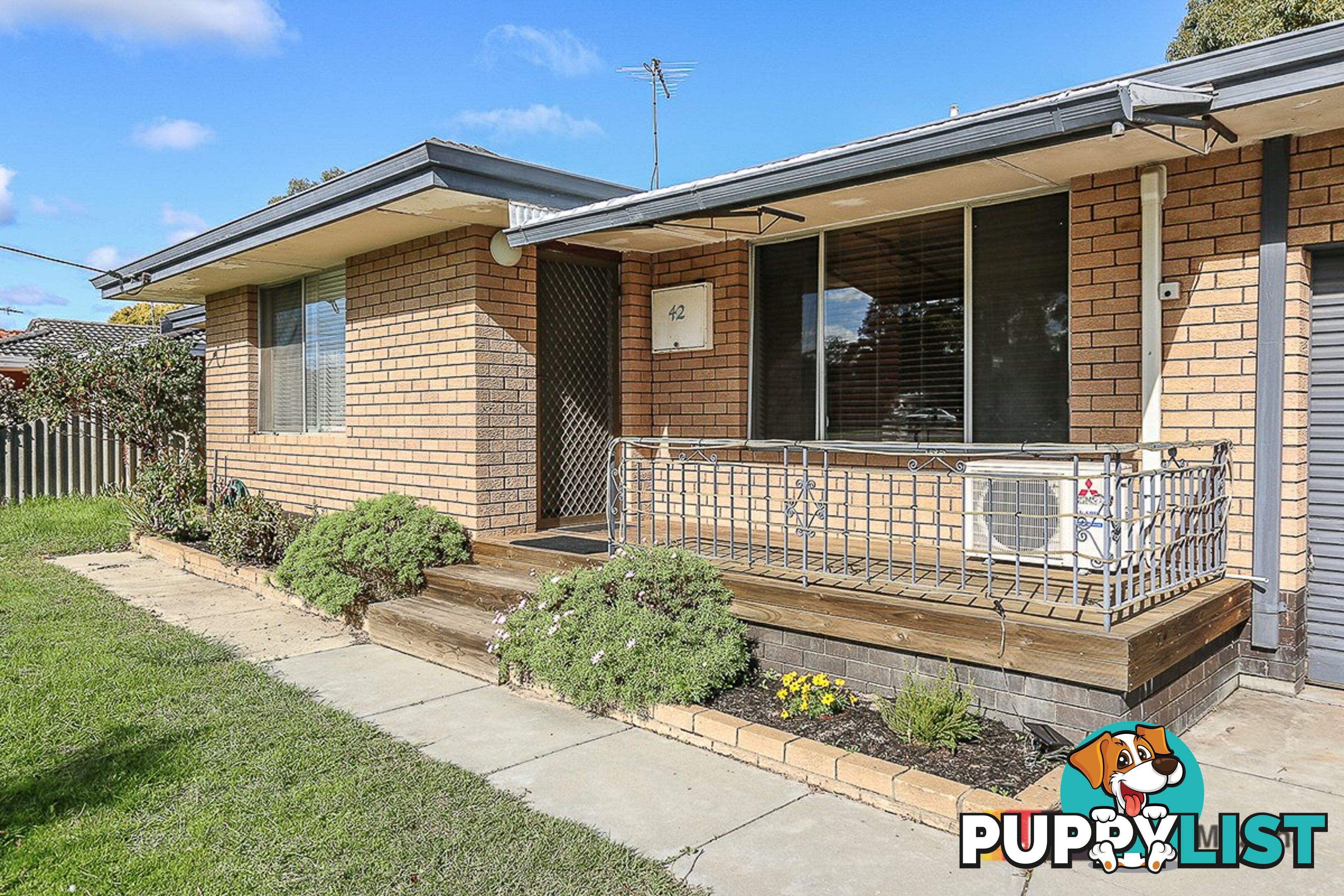 42 Bishop Road MIDDLE SWAN WA 6056