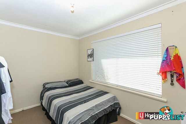 42 Bishop Road MIDDLE SWAN WA 6056