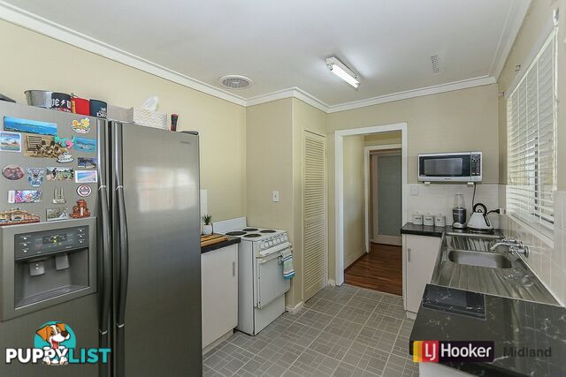 42 Bishop Road MIDDLE SWAN WA 6056