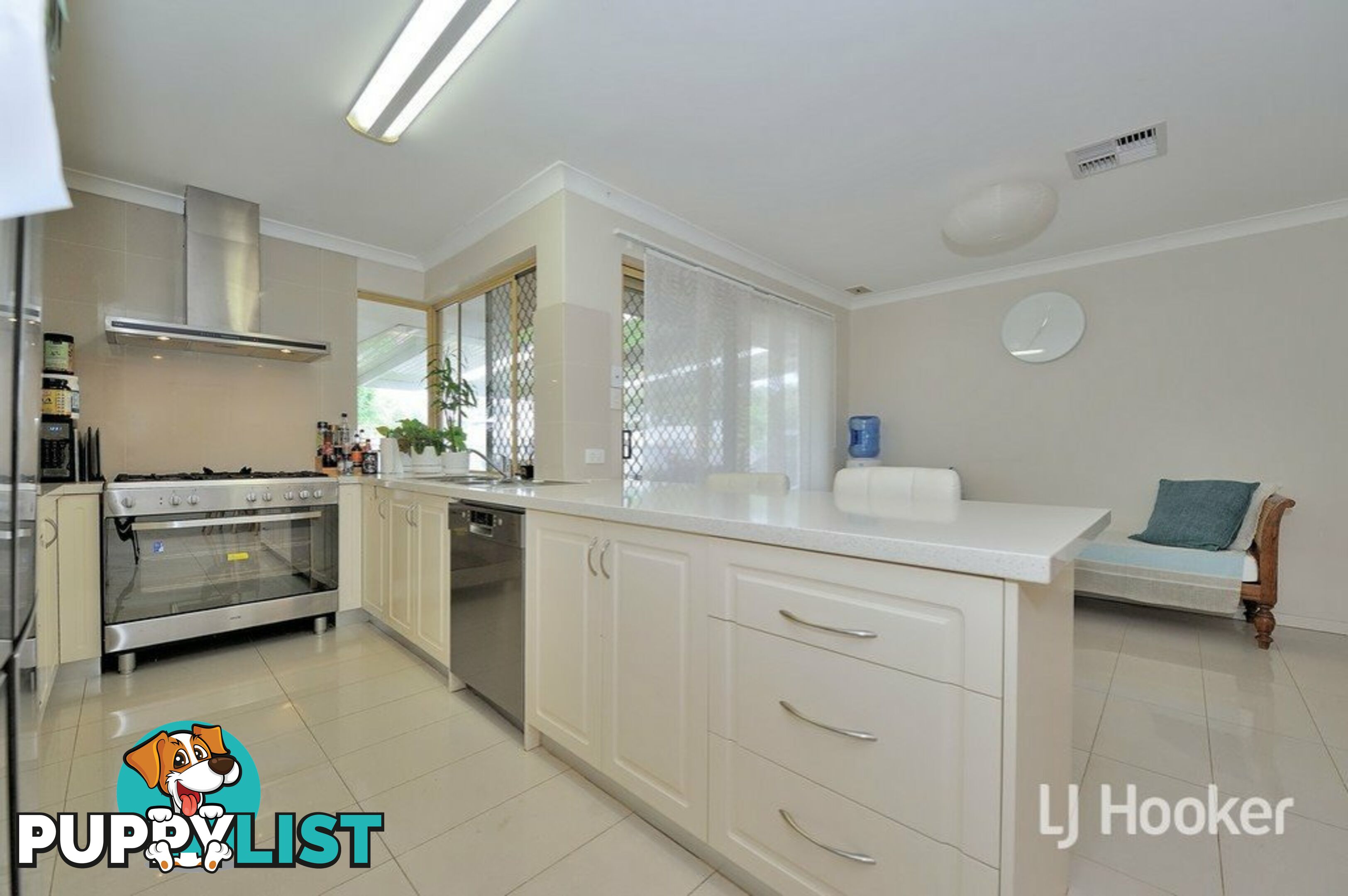 38 Elsfield Way BASSENDEAN WA 6054