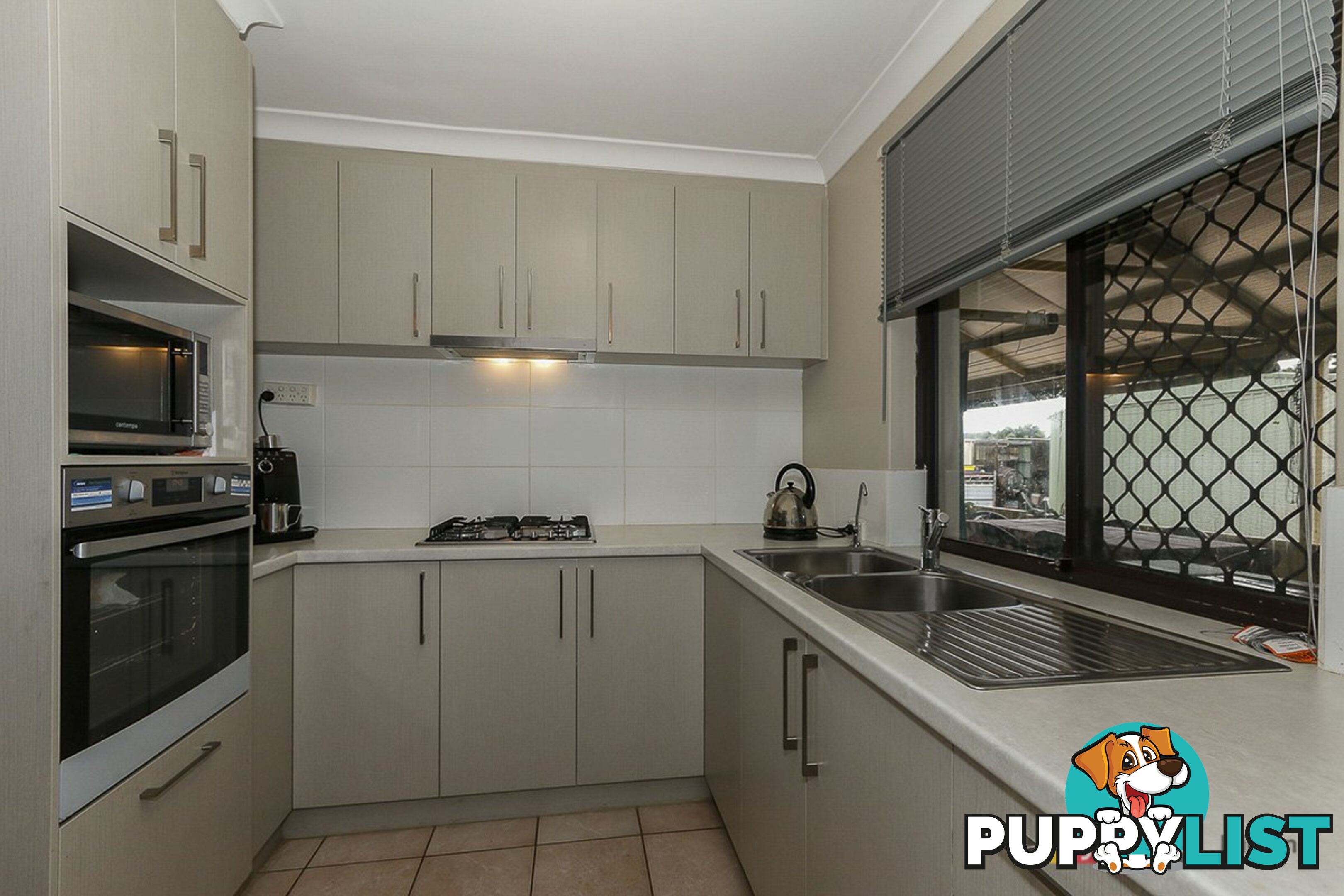 16 Patterson Drive MIDDLE SWAN WA 6056