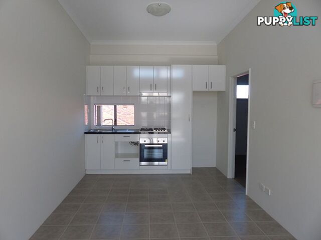 4/13 Spring Avenue MIDLAND WA 6056