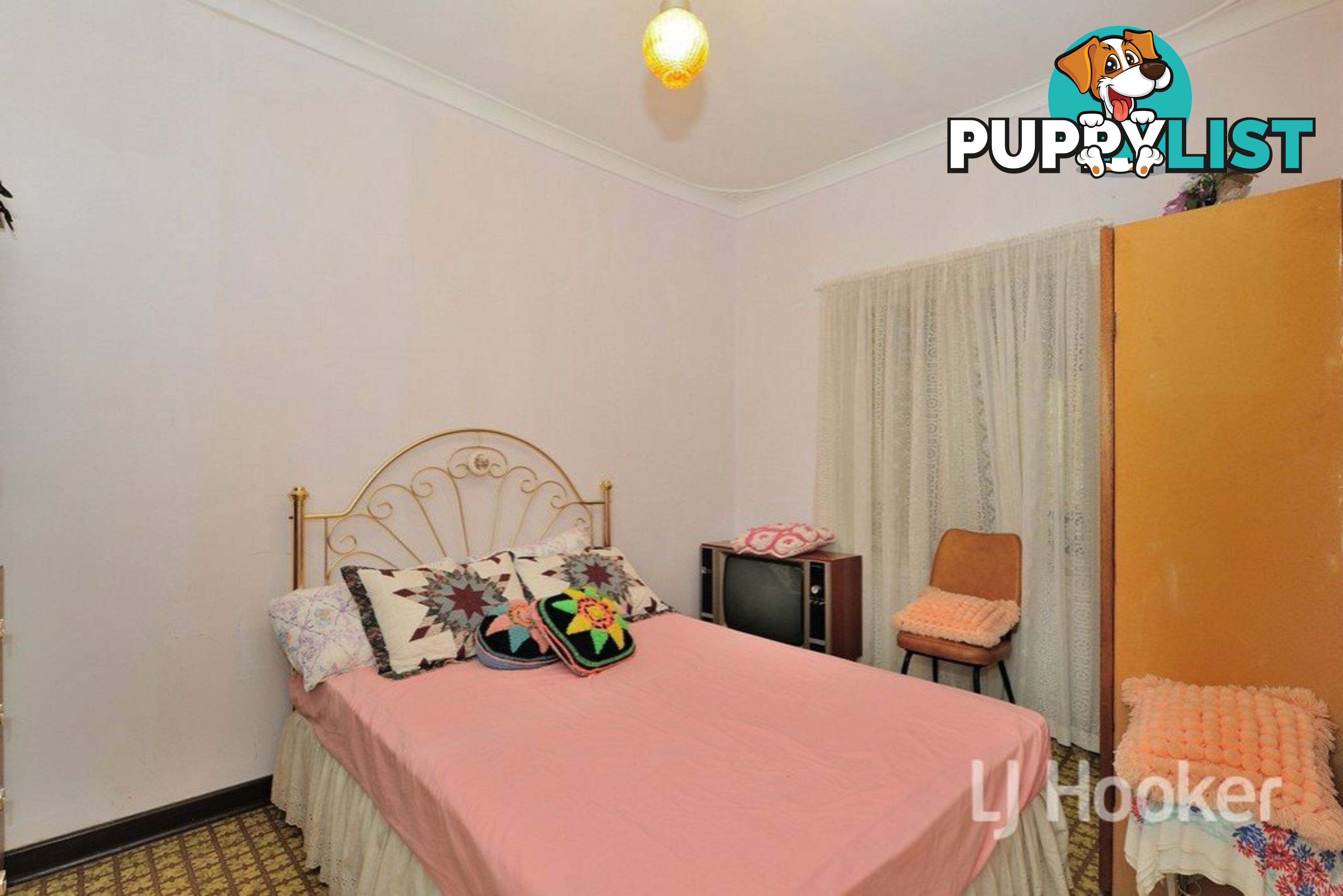 22 Mary Street HAZELMERE WA 6055