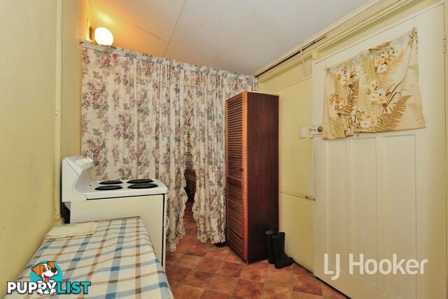 22 Mary Street HAZELMERE WA 6055