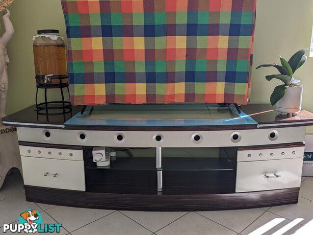 Used TV unit in good condion