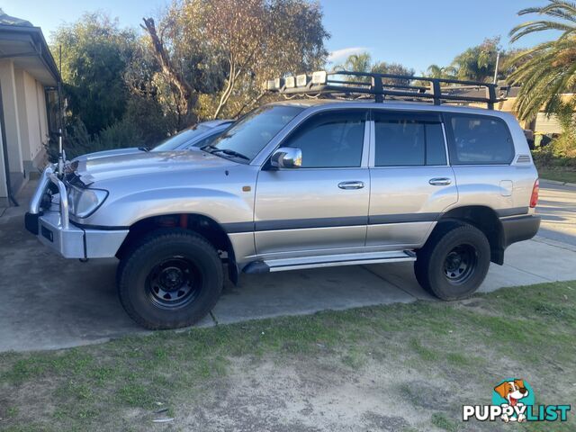 2000 Toyota Landcruiser GXL (4X4) 4X4 Wagon Automatic